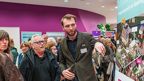 Drukte op de Woonmarkt Nissewaard op 27 januari 2026.