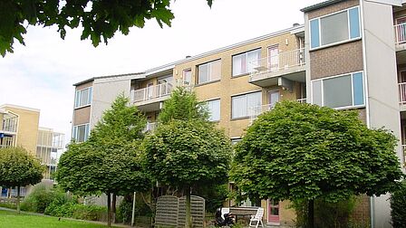 Appartementen en maisonnettes in de wijk De Akkers in Spijkenisse.