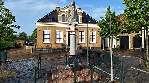 Oorlogsmonument aan het Turfplein in Brielle.